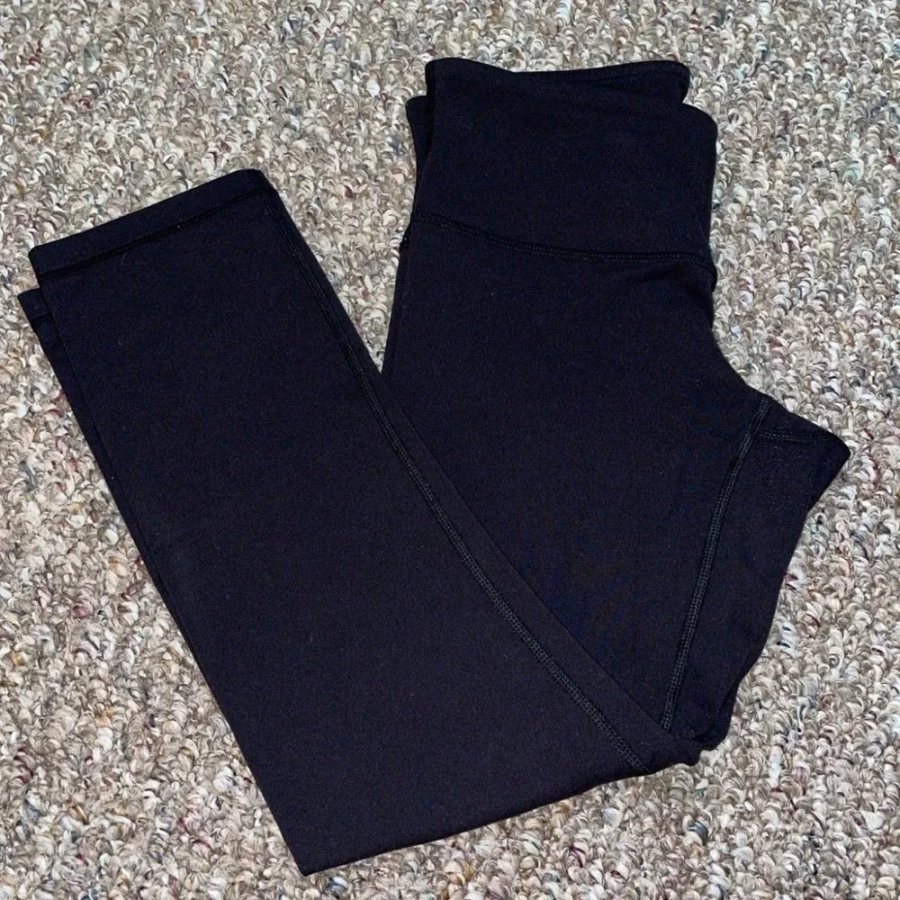 Women's Lululemon Mid Rise Leggings